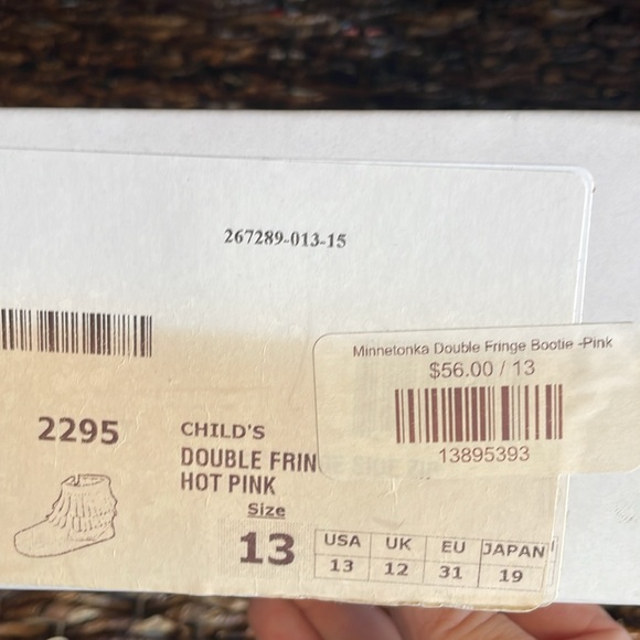 Minnetonka bootie - Picture 2 of 3